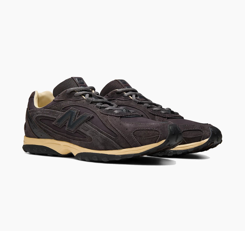 New Balance x AURALEE 204L Ganache with Black Bean U204L5I7