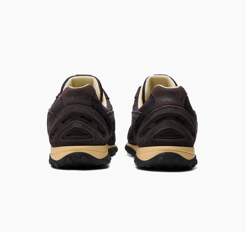 New Balance x AURALEE 204L Ganache with Black Bean U204L5I7