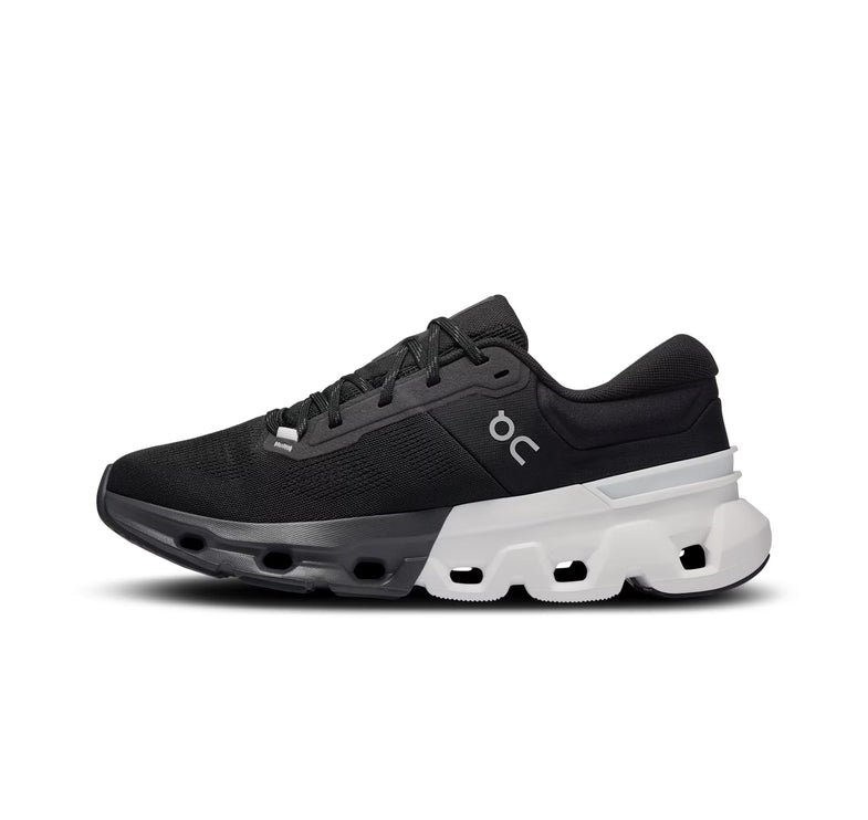 ON Women's Cloudflyer 5 Black/White