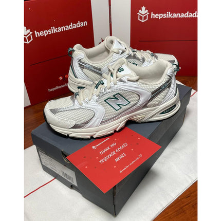 New Balance 530 Sea Salt with White and Marsh Green MR530SX  Hemen Kargoda