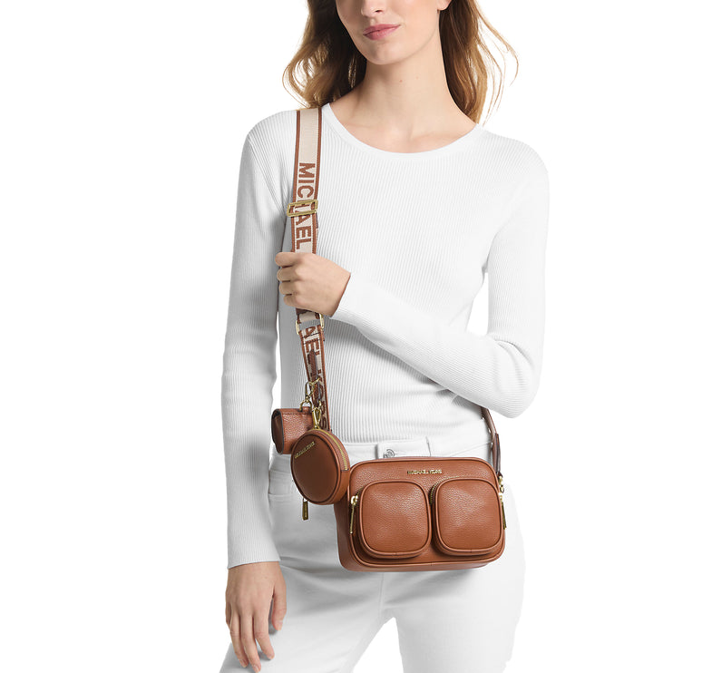 Michael Kors Women's Jet Set Medium Leather Crossbody Bag with Case for Apple Airpods Pro Luggage - Özel İndirim