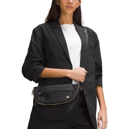 lululemon Women's All Night Festival Bag 5L Black/Gold