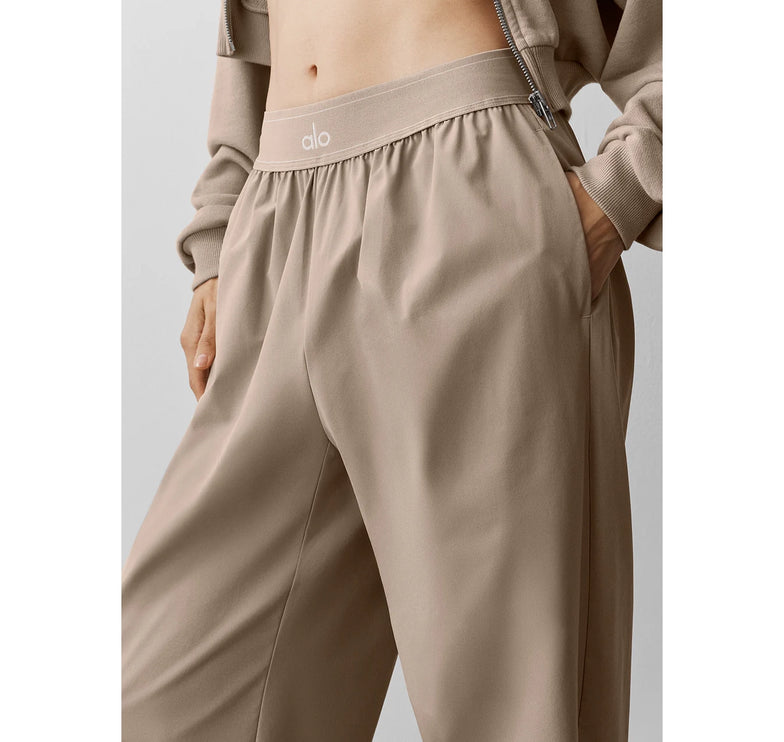 alo Women's Suit Up Trouser (Regular) Gravel