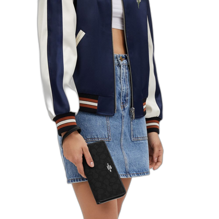 Coach Women's Long Zip Around Wallet In Signature Jacquard Silver/Black