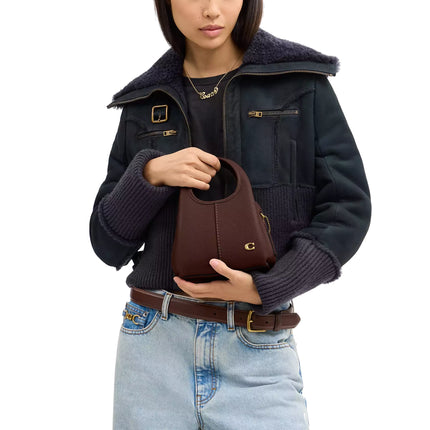 Coach Women's Lana Shoulder Bag 19 Brass/Maple