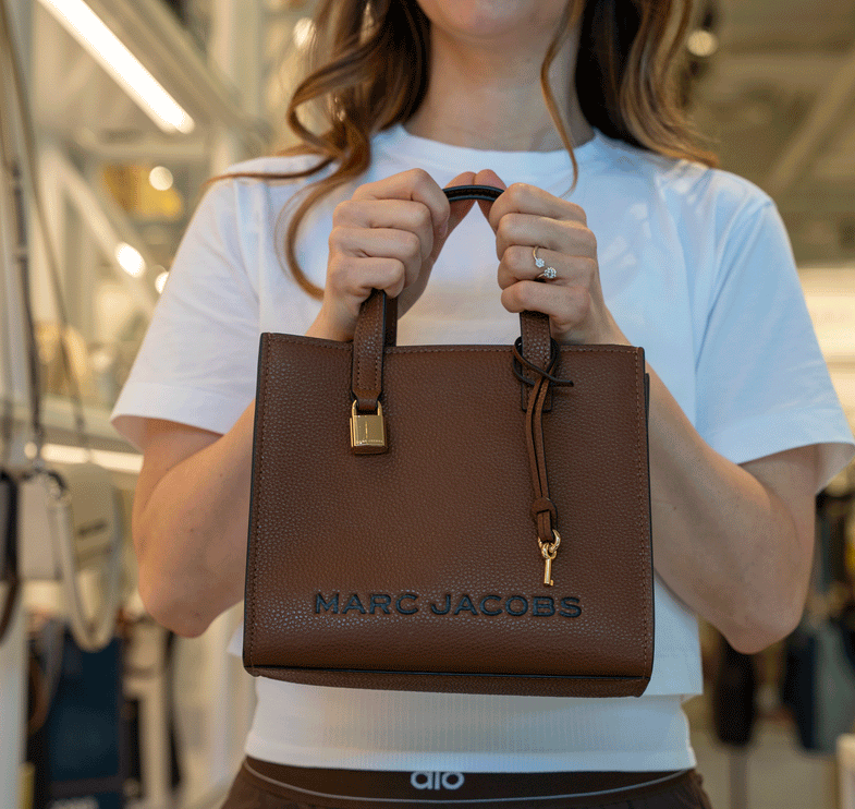 Marc Jacobs Women's Mini Grind Branded Leather Tote Bag Smoked Almond