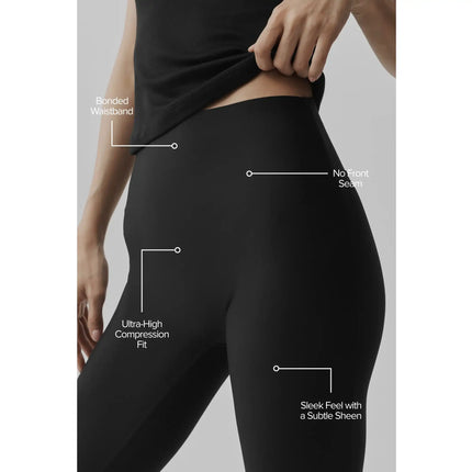 alo Women's Airlift High-Waist Sleek Capri Black