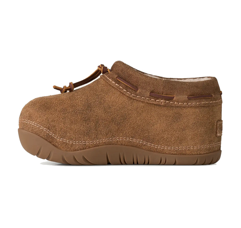 UGG Women's Bucked Clog Chestnut
