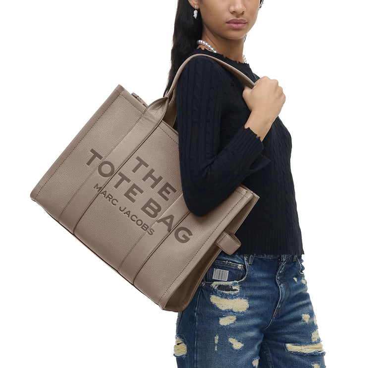 Marc Jacobs Women's The Leather Large Tote Bag Cement