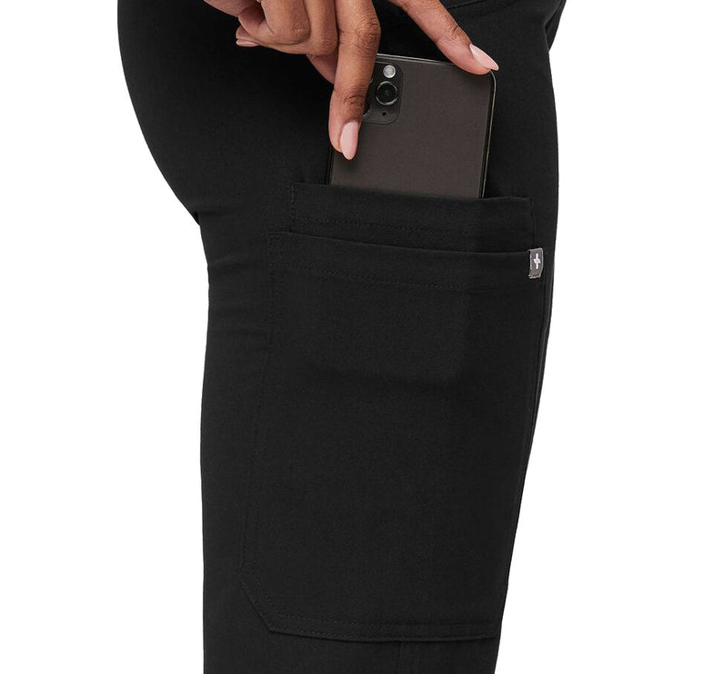 FIGS Women's Kade Cargo Scrub Pants Black