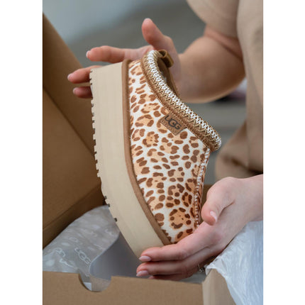 UGG Women's Tazz Plains Felicity Leopard Jasmine - Hemen Kargoda