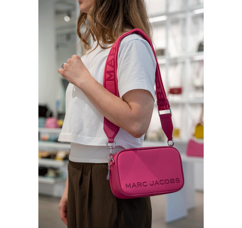Marc Jacobs Women's Flash Leather Crossbody Bag Pink
