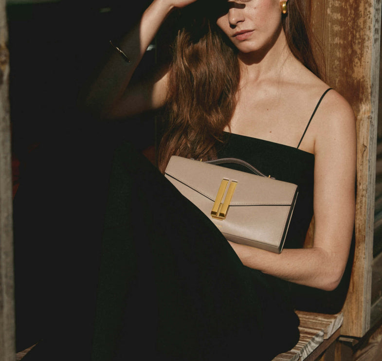 DeMellier London Women's The Vancouver Clutch Dark Sand Smooth