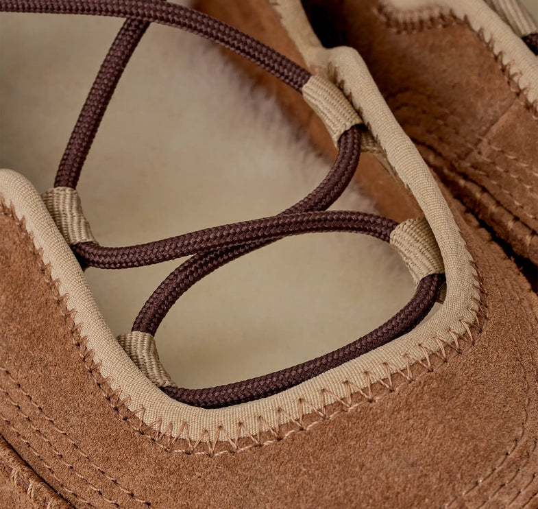 UGG Women's Quill Ballet Sneaker Chestnut/Sand