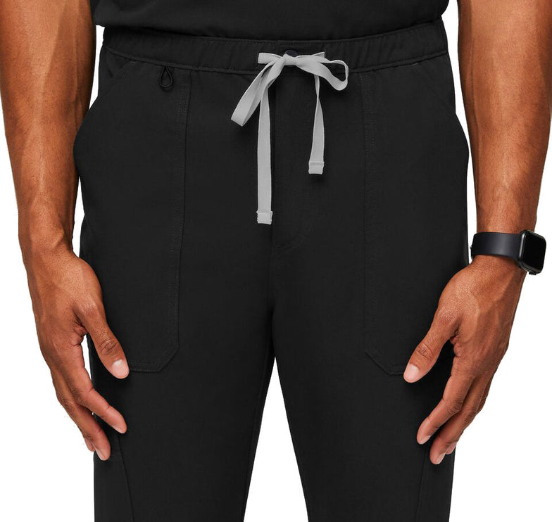 FIGS Men's Cairo Cargo Scrub Pants Black
