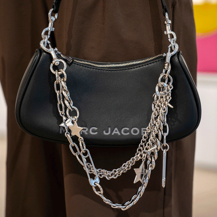 Marc Jacobs Women's The Star Charm Shoulder Bag Black