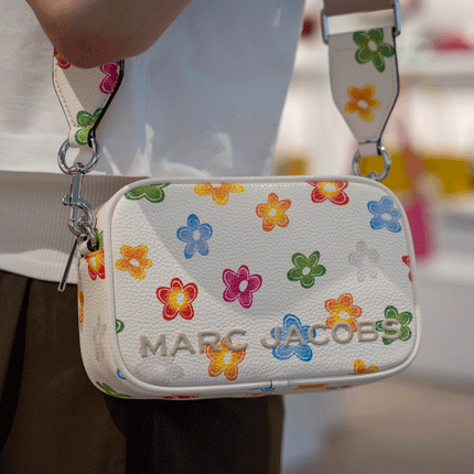 Marc Jacobs Women's Flash Leather Floral Print Crossbody Bag Marshmallow