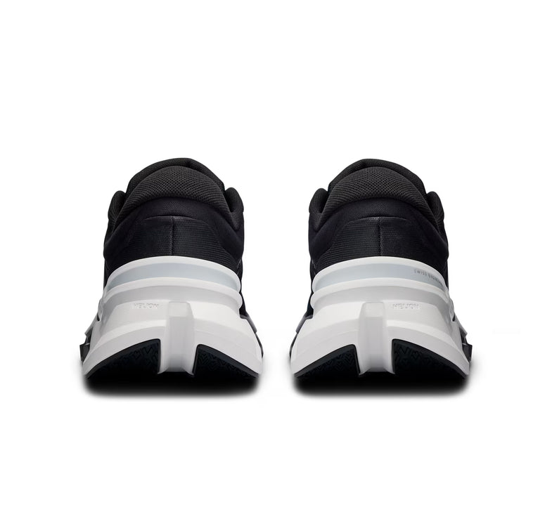 ON Women's Cloudflyer 5 Black/White