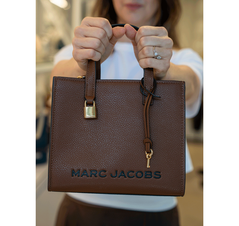 Marc Jacobs Women's Mini Grind Branded Leather Tote Bag Smoked Almond