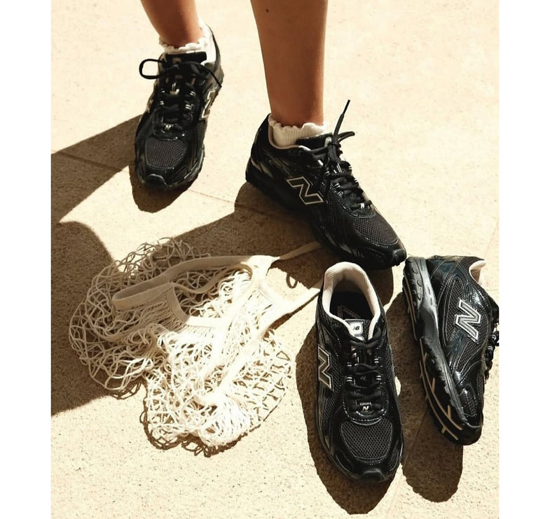 New Balance 204L Black with Timberwolf U204LMRA - Hafta Sonuna Özel Fiyat