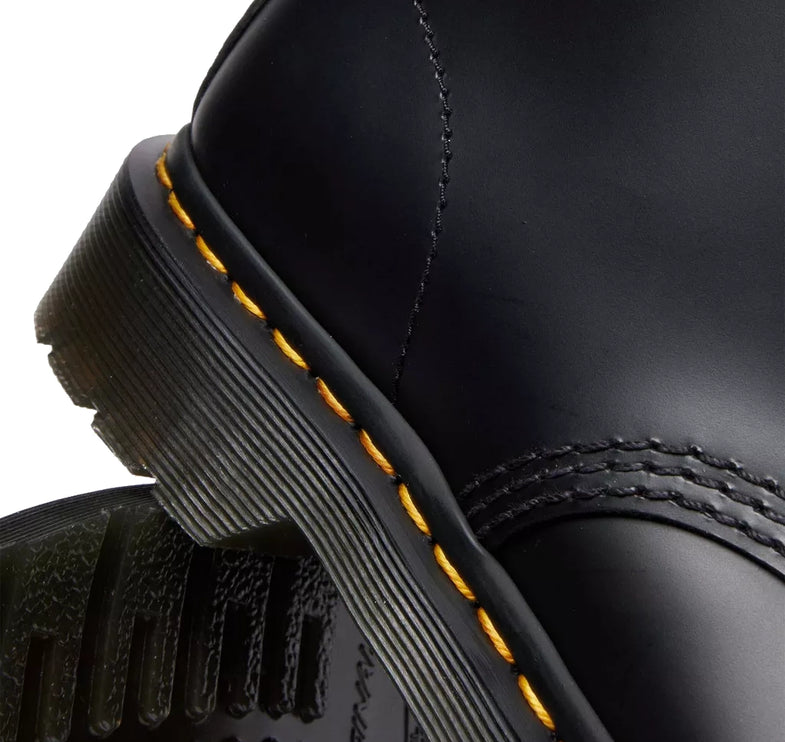 Dr. Martens Unisex 1460 Laceless Black