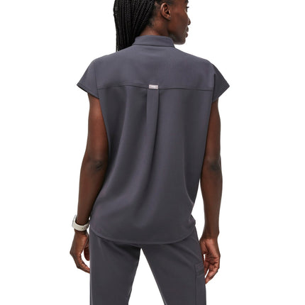 FIGS Women's Rafaela Oversized Scrub Top Charcoal