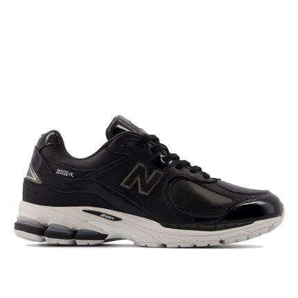 New Balance 2002R Leather Pack Black U2002RD