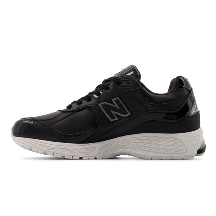 New Balance 2002R Leather Pack Black U2002RD