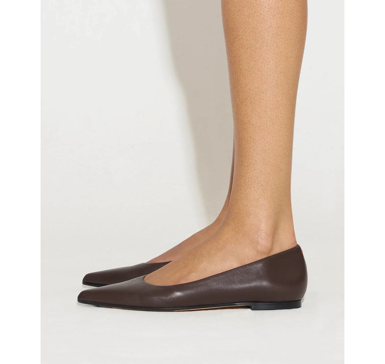 AEYDE Women's Cassy Pointed Toe Flats Moka Nappa
