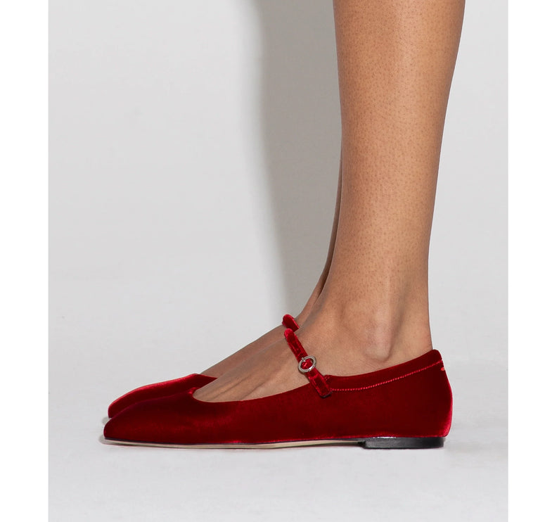 AEYDE Women's Uma Velvet Mary Jane Flats Red Velvet