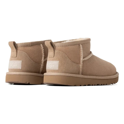 UGG Big Kid's Classic Ultra Mini Sand - Hemen Kargoda