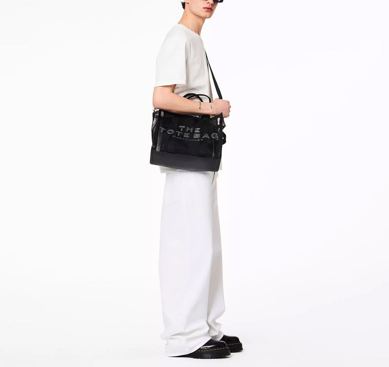 Marc Jacobs Women's The Mesh Medium Tote Bag Blackout - Özel İndirim