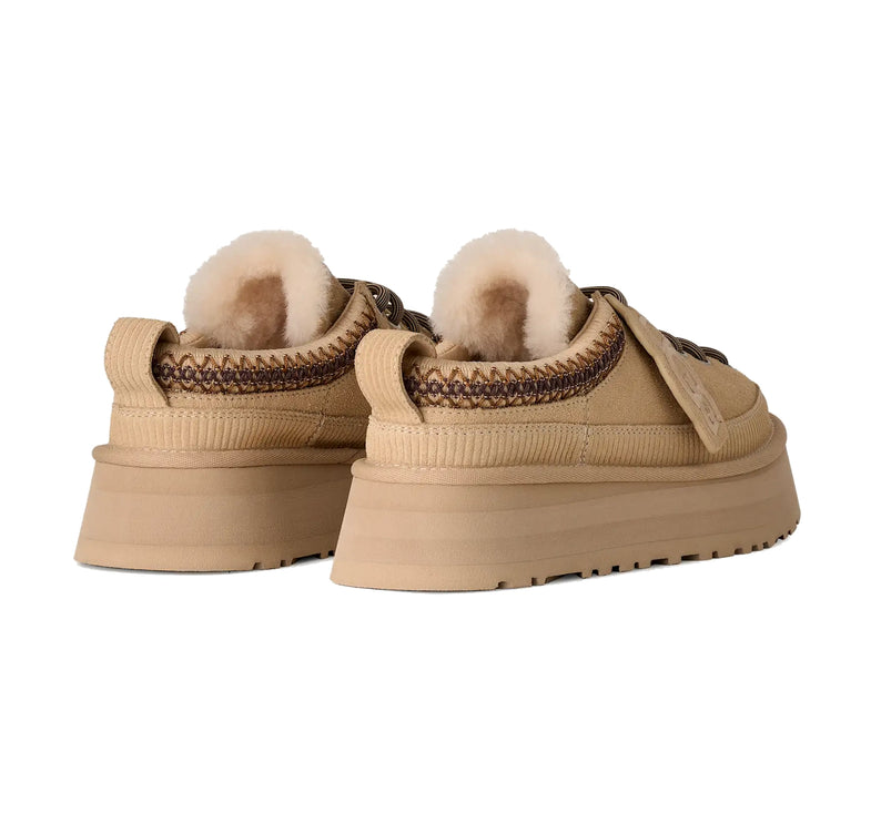 UGG Women's Heritage Lace-Up Slipper Sand Castle