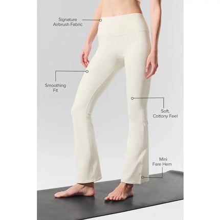 alo Women's Airbrush High-Waist 7/8 Bootcut Legging Ivory