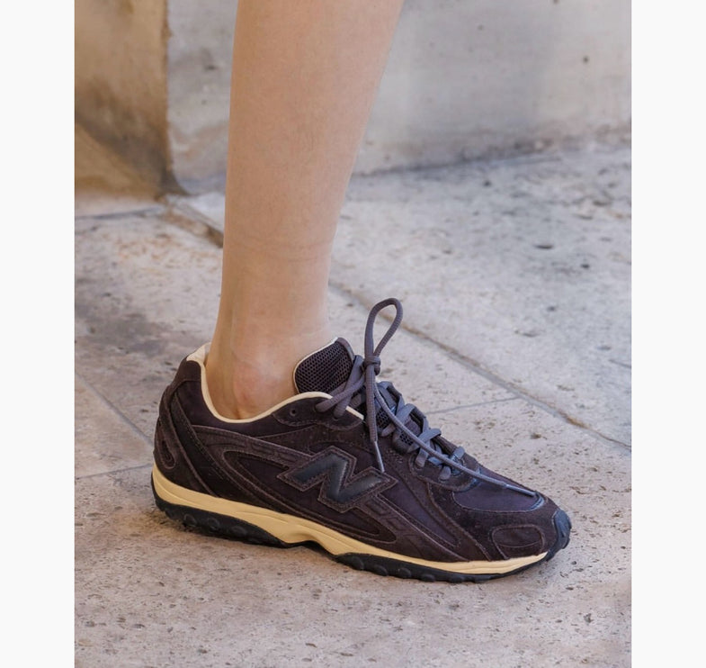 New Balance x AURALEE 204L Ganache with Black Bean U204L5I7