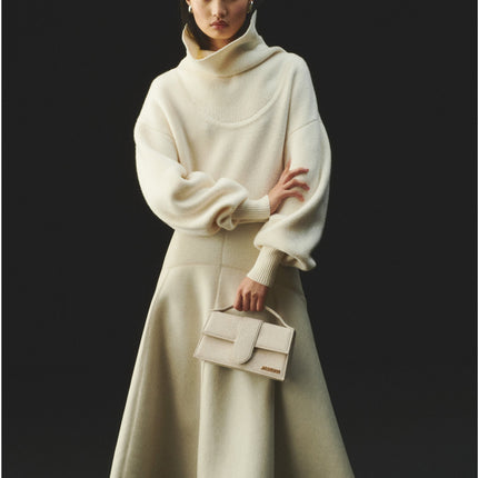 Jacquemus Women's Les Classiques The Large Bambino Light Greige