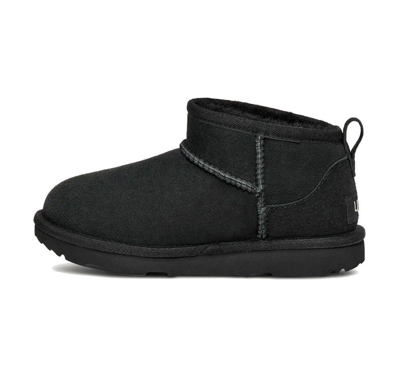 UGG Classic Ultra Mini çocuk botu, siyah süet