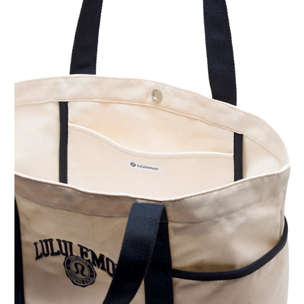 lululemon Unisex Daily Multi-Pocket Canvas Tote Bag 20L Collegiate Natural/True Navy