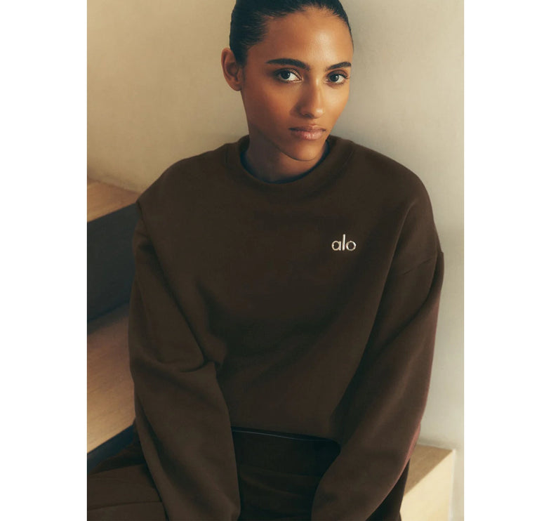 alo Women's Accolade Crew Neck Pullover Espresso