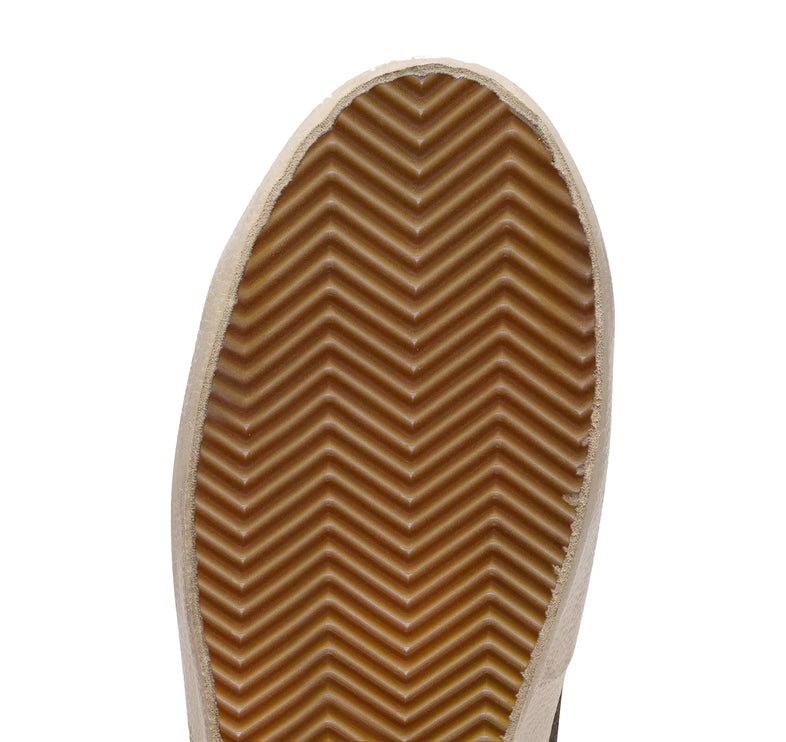 Golden Goose Women's Super-Star Star in Brown Suede with White Star