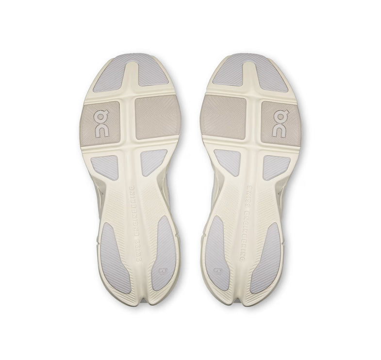 ON Women's Cloudpulse Next Wolf/Ghost