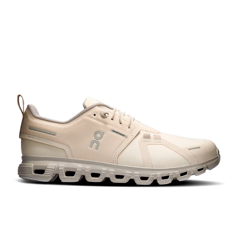 ON Women's Cloud 6 Waterproof Sand/Desert