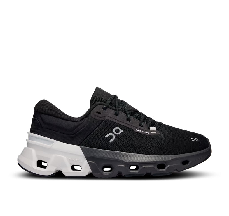 ON Women's Cloudflyer 5 Black/White