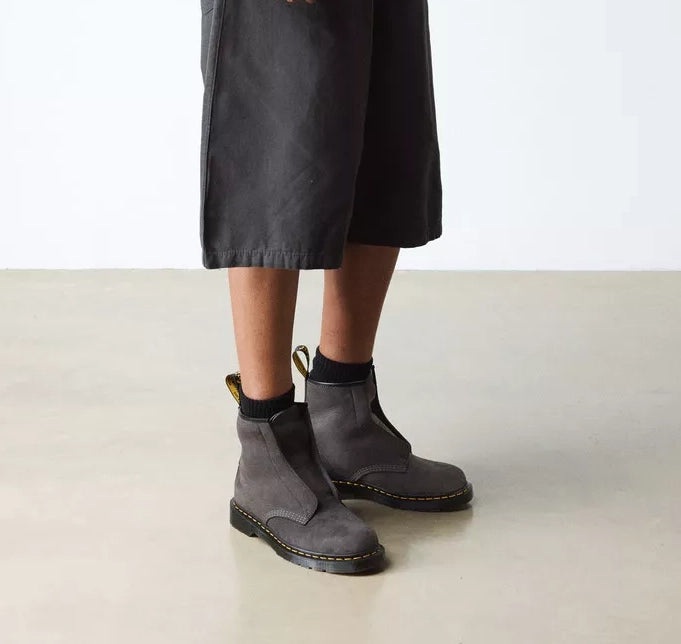 Dr. Martens Unisex 1460 Laceless Grey/Buttersoft