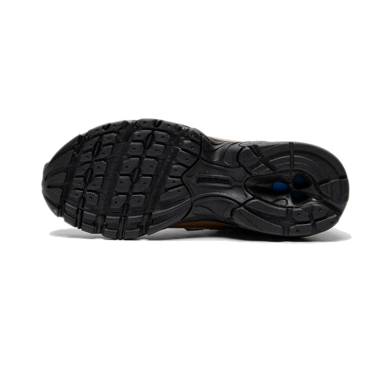 New Balance Grade School 740 Sea Salt with Black and Gold Metallic GR740GM