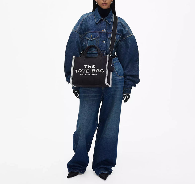Marc Jacobs Women's The Jacquard Medium Tote Bag Black - Hemen Kargoda