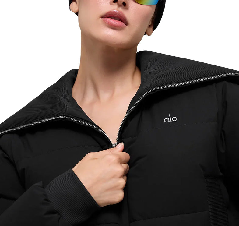 alo Women's Captivate Puffer Black