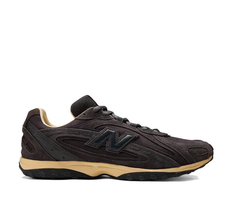 New Balance x AURALEE 204L Ganache with Black Bean U204L5I7
