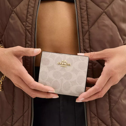 Coach Women's Snap Wallet In Signature Canvas Gold/Sand/Chalk