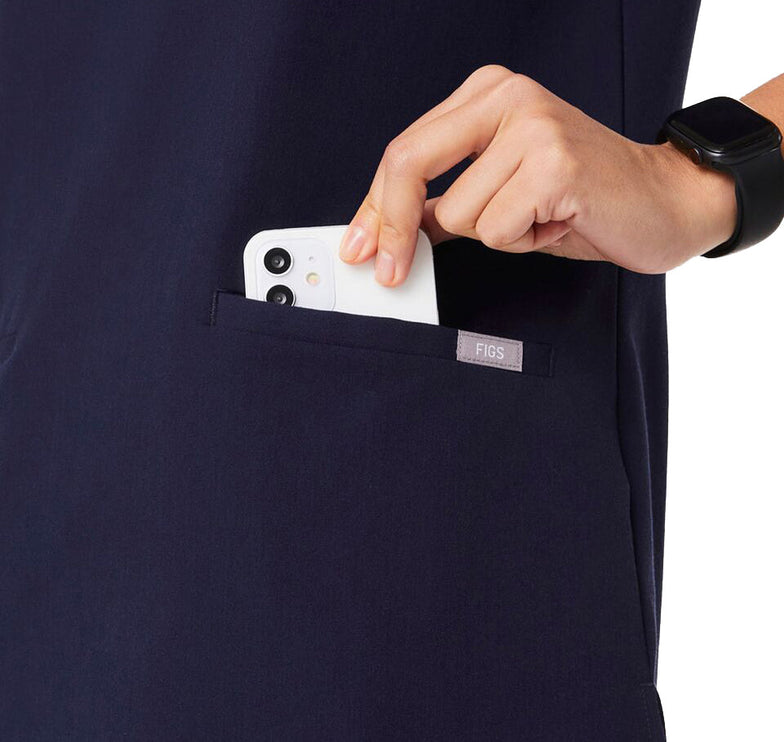 FIGS Women's Casma Three Pocket Scrub Top Navy